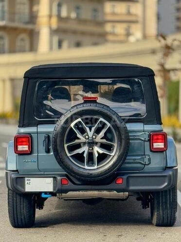 Jeep Wrangler-2
