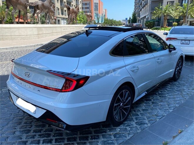 Hyundai Sonata-6