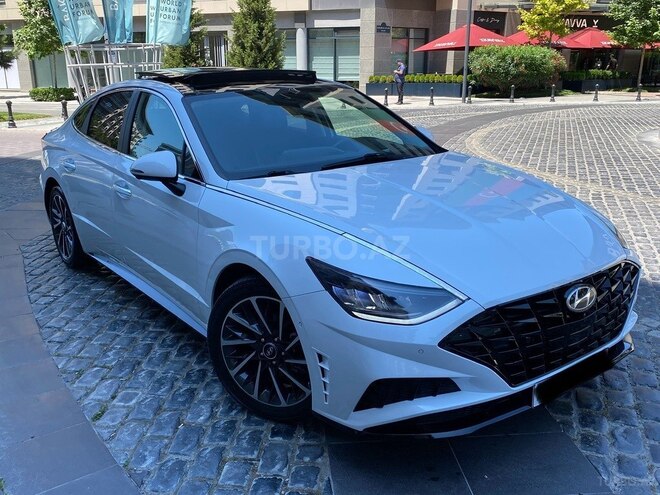 Hyundai Sonata-2