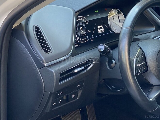 Hyundai Sonata-10