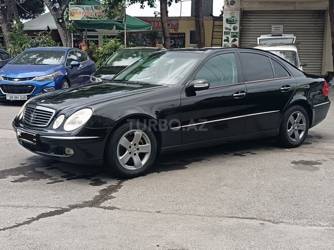 Mercedes E 320-2