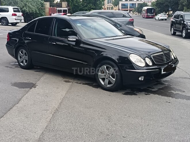 Mercedes E 320-4