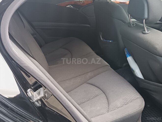 Mercedes E 320-13