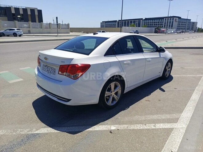 Chevrolet Cruze-4