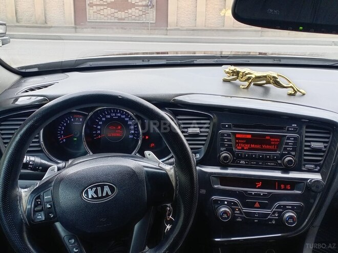Kia Optima-5