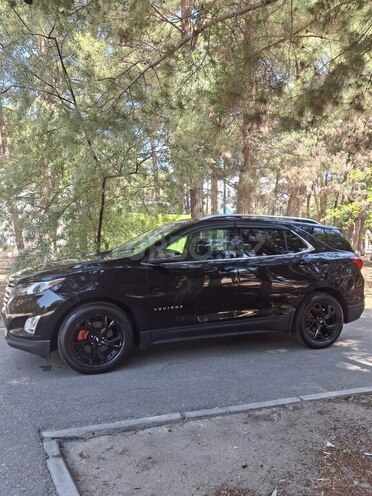 Chevrolet Equinox-4