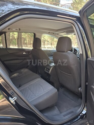 Chevrolet Equinox-8