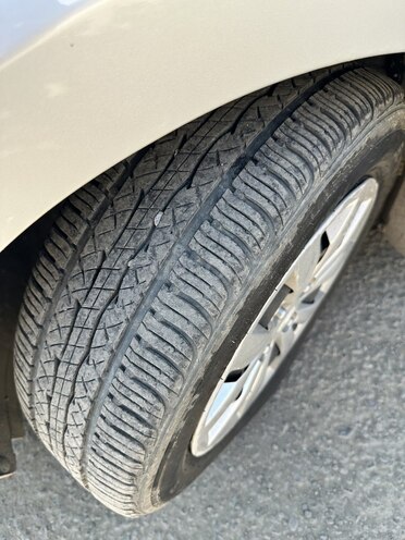 Hyundai Accent-9