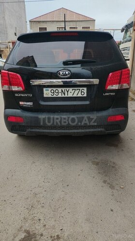 Kia Sorento-2