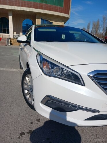 Hyundai Sonata-10