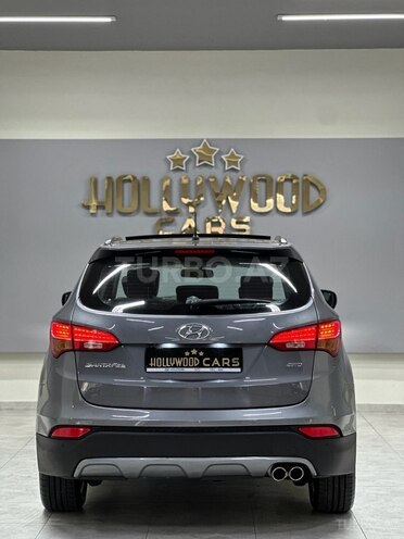Hyundai Santa Fe-9
