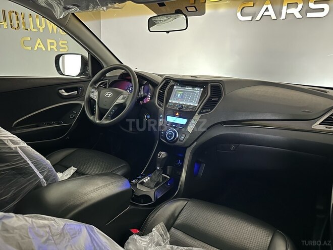 Hyundai Santa Fe-16
