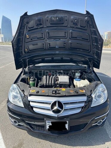 Mercedes B 170-4