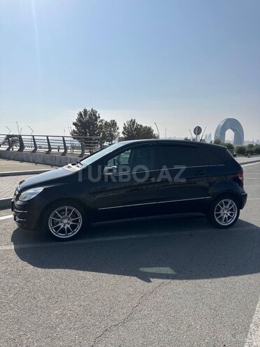 Mercedes B 170-6