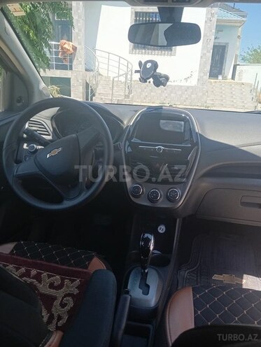 Chevrolet Spark-8