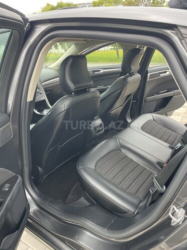 Ford Fusion (North America)-19