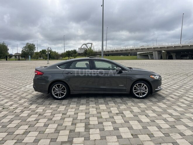 Ford Fusion (North America)-13