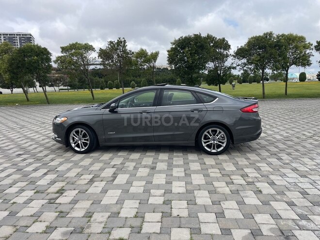 Ford Fusion (North America)-9