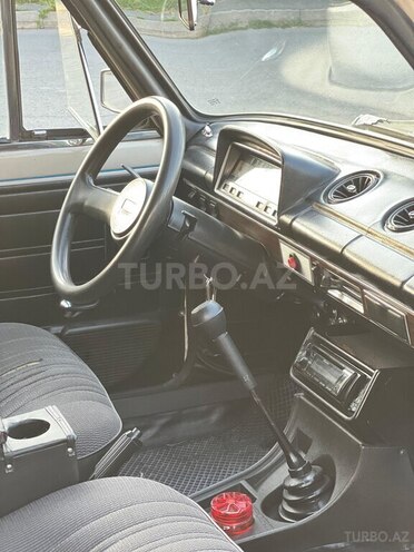 LADA (VAZ) 21011-8