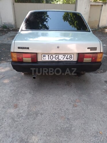 LADA (VAZ) 21099-2