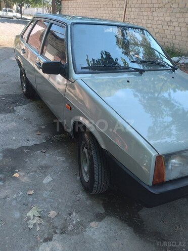 LADA (VAZ) 21099-4
