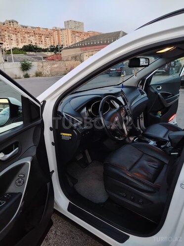 Hyundai Santa Fe-4