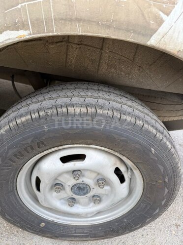 Ford Transit-5