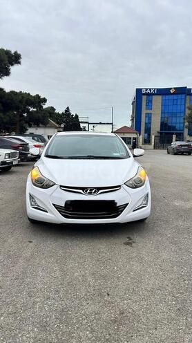 Hyundai Elantra-7