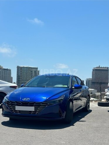 Hyundai Elantra-8