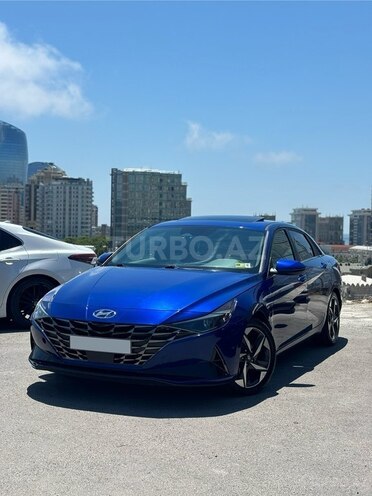 Hyundai Elantra-3