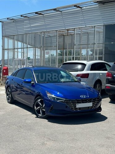 Hyundai Elantra-6