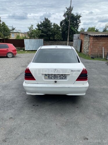 Mercedes C 180-9