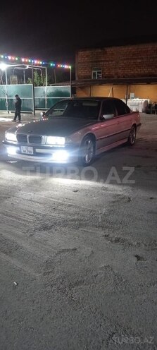 BMW 728-4