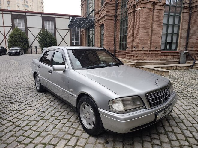 Mercedes C 180-2