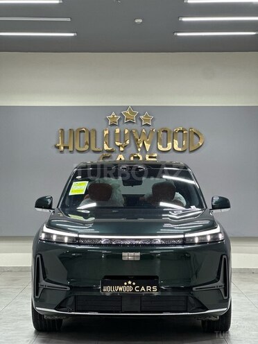 Geely Galaxy M9-5