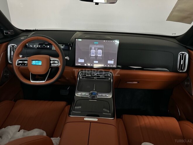 Geely Galaxy M9-18