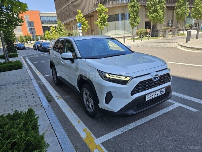 Toyota RAV4-4