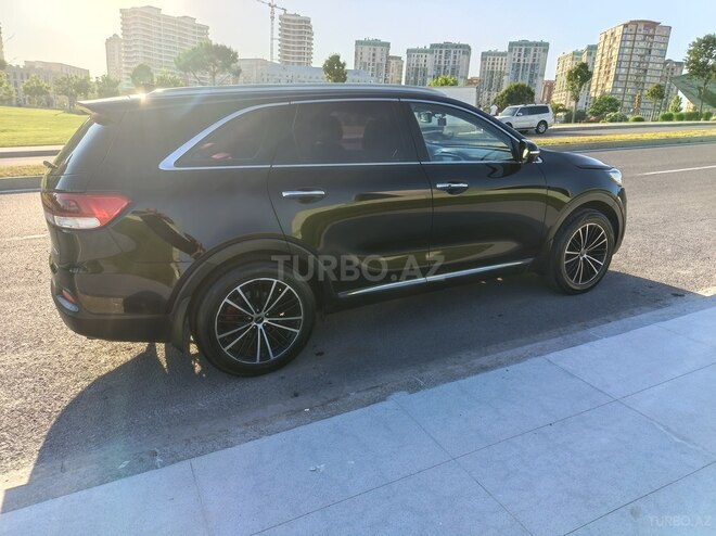 Kia Sorento-4