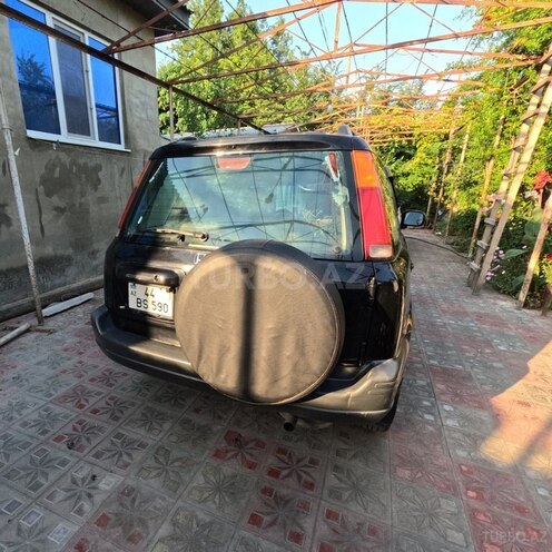 Honda CR-V-8