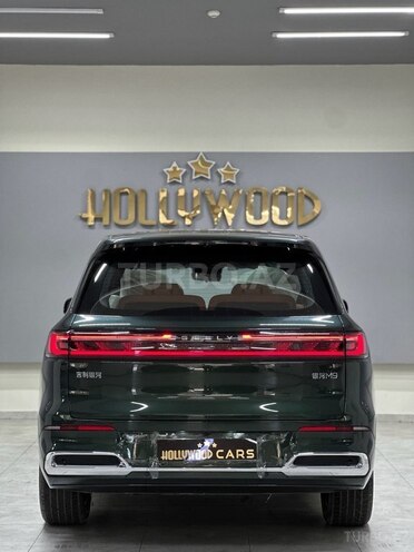 Geely Galaxy M9-10