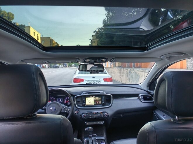 Kia Sorento-7