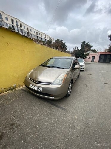 Toyota Prius-1