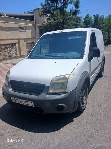 Ford Tourneo Connect-1