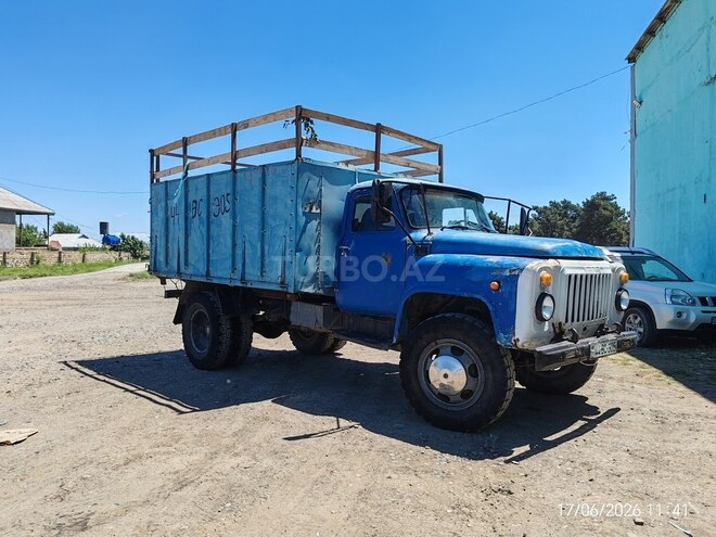 GAZ 53-3