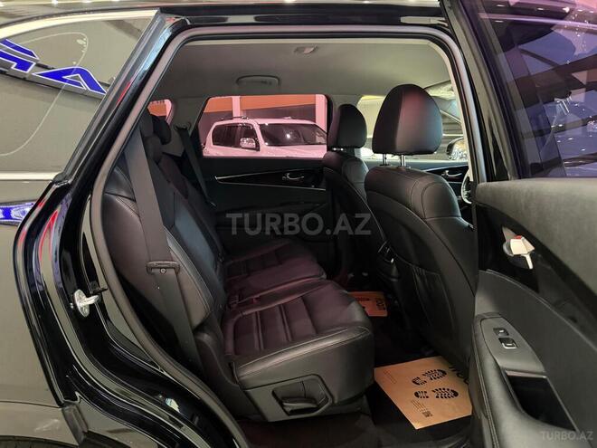 Kia Sorento-27