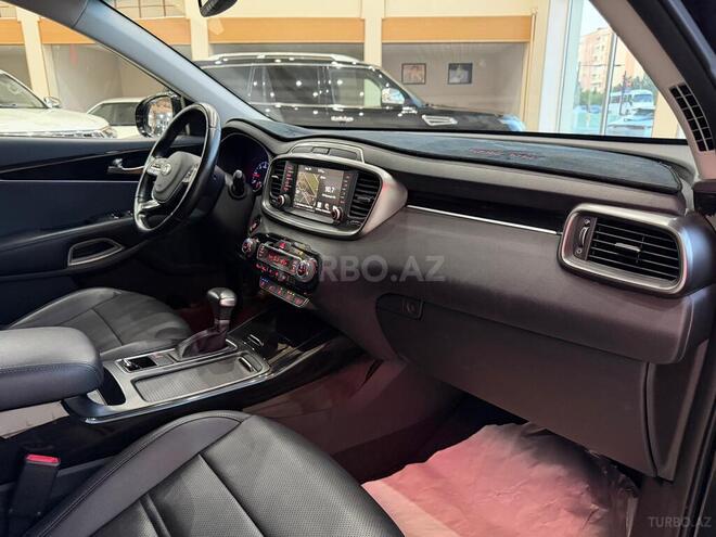 Kia Sorento-17