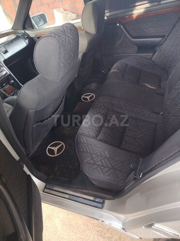 Mercedes C 220-6