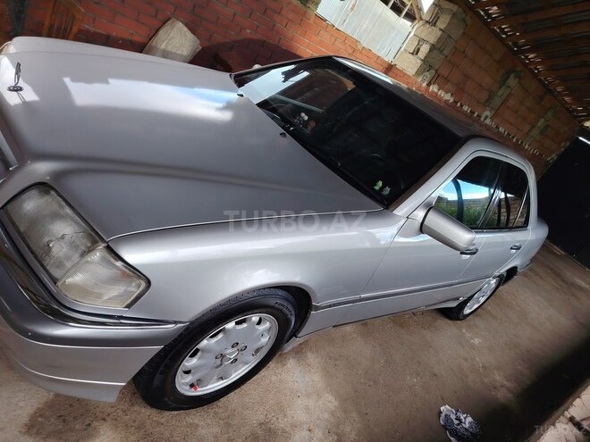 Mercedes C 220-7