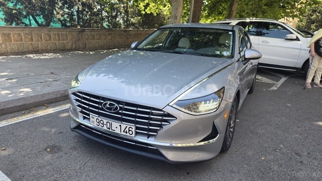 Hyundai Sonata-8