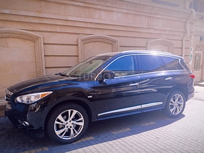 Infiniti JX35-12